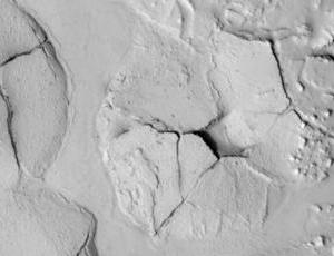 HiRISE - Elysium Planitia