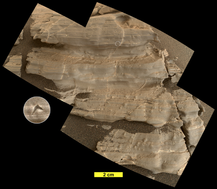 Кристаллы и двухцветные жилы хребта на Марсе