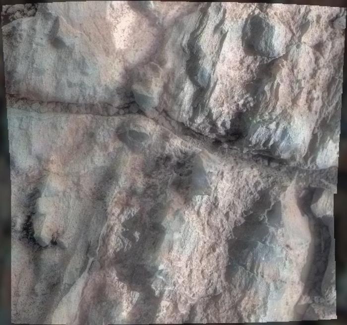 Геологические формации на Марсе, сол 4512