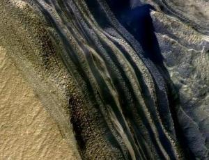 HiRISE - Chasma Boreale
